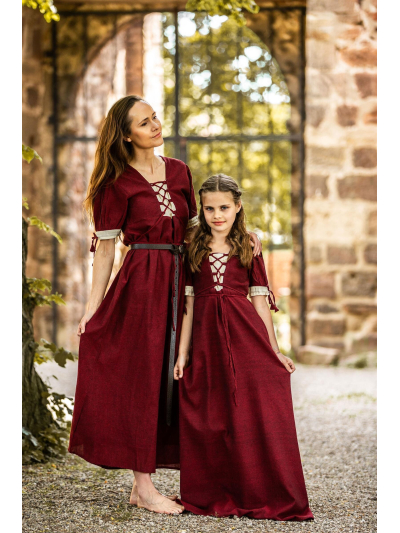 Trollfelsen Mittelalter Gewandung Leonardo Carbone Kinderkleid Prinzessin Denise Rot Natur2 Trollfelsen Mittelalter Gewandung Leonardo Carbone Kinderkleid Prinzessin Denise Rot Natur2
